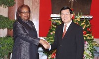 Staatspräsident Truong Tan Sang trifft Minister aus Angola und Kongo