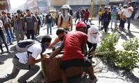 Venezuela: Demonstration setzen sich fort
