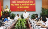 Vizepremier Nguyen Xuan Phuc: Innenministerium soll Inspektion des öffentlichen Dienstes verstärken