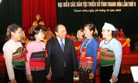 Vizepremierminister Nguyen Xuan Phuc nimmt an Konferenz der Minderheitsvölker in Thanh Hoa teil