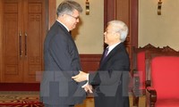 KPV-Generalsekretär Nguyen Phu Trong trifft russischen Botschafter in Vietnam