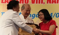 Phan Chau Trinh-Kulturpreis überreicht