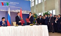 Vietnam verstärkt Wirtschaftszusammenarbeit mit Kasachstan, Algerien, Portugal und Bulgarien