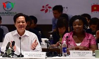 Premierminister Nguyen Tan Dung: Vietnam wird Handelsabkommen strikt umsetzen
