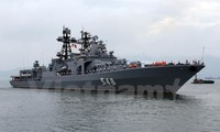 Russische Marineschiffe besuchen Da Nang