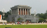 40. Jahrestag des Oberkommandos der Schutztruppen des Ho Chi Minh-Mausoleums