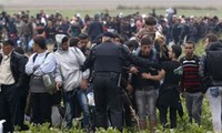 Flüchtlingskrise: Kroatien und Serbien reduzieren Spannungen an der Grenze
