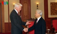 Vietnambesuch von Präsident Islands ist zu Ende