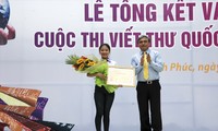 Vietnamesische Schülerin gewinnt Briefschreibwettbewerb vom Weltpostverein UPU