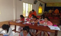 Khmer-Unterricht in der Stadt