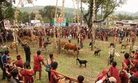 Arieu ping-Festival der Pa Ko