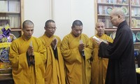Khanh Hoa entsendet zehn Mönche in Pagoden im Inselkreis Truong Sa 