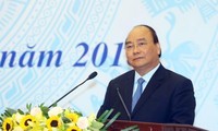 Premierminister Nguyen Xuan Phuc verteilt Aufgaben für 2018 des Investitionsministeriums