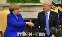 Deutsche Bundeskanzlerin führt Gespräch mit US-Präsidenten