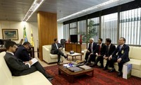 Brasiliens Vizepräsident Mourao empfängt Vizeparlamentspräsidenten Uong Chu Luu