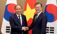 Premierminister Nguyen Xuan Phuc schließt seinen Südkorea-Besuch ab