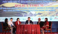 Frauen ethnischer Minderheiten gehen aus der Armut mit der Technologie 4.0 heraus