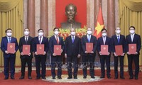 Der Staatspräsident ernennt neue vietnamesische Botschafter