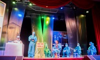 Lebhafte Bühnenkunst in Ho-Chi-Minh-Stadt zum Neujahrsfest Tet