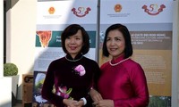Vietnamesische Delegation in Genf spendet für Truong Sa
