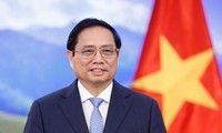Premierminister Pham Minh Chinh besucht Laos offiziell