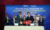 Ho-Chi-Minh-Stadt arbeitet mit US-Firma in der Entwicklung von Arbeitskräften für die Halbleiterindustrie zusammen