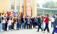Internationaler Grenzübergang Mong Cai empfängt 1000 Einreisende im Neujahr