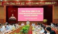 Staatspräsident To Lam tagt mit der Parteileitung von Cao Bang