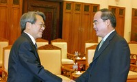 Deputi PM Nguyen Thien Nhan menerima Ketua Badan Inspektorat dan Auditing Republik Korea
