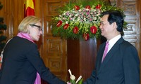PM Vietnam Nguyen Tan Dung menerima Dubes Swedia dan Dubes Republik Czech