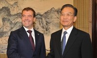 Rusia dan Tiongkok menanda-tangani serentetan dokumen kerjasama bilateral