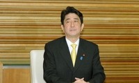 PM Jepang mengesahkan stimulasi ekonomi baru