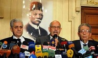Partai-partai yang saling bermusuhan di Mesir menanda-tangani permufakatan dialog