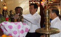 PM Vietnam Nguyen Tan Dung menyampaikan ucapan selamat Hari Raya Tet di provinsi Binh Thuan