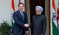 PM Inggeris dan PM India melakukan perundingan tentang kerjasama dalam banyak bidang