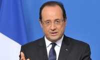 Presiden Perancis, Francois Hollande melakukan kunjungan di Tiongkok