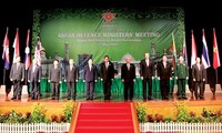 Vietnam menghadiri Konferensi ke-7 Menhan ASEAN