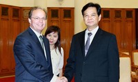 PM Nguyen Tan Dung menerima Wakil Presiden Bank Dunia