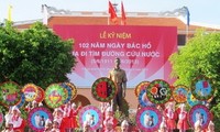 Memperingati ultah ke-102 Hari keberangkatan Presiden Ho Chi Minh ke luar negeri untuk mencari jalan menyelamatkan Tanah Air