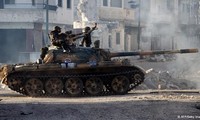 Negara-negara mentransfer kendaraan militer berat kepada faksi oposisi Suriah