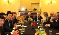 Aktivitas Presiden Vietnam, Truong Tan Sang dalam kunjungan resmi di Amerika Serikat