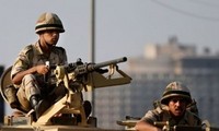 Tentara Mesir menetapkan batas waktu untuk organisasi Ikhwanul Muslimin dalam berpartisipasi pada kerujukan politik