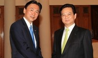 PM Nguyen Tan Dung menerima Ketua Komite Kepolisian Nasional Jepang, Keiji Furuya
