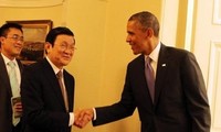 Opini umum internasional terus memberitakan tentang makna kunjungan Presiden Vietnam, Truong Tan Sang