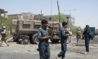 Taliban menyerang pangkalan NATO di Afghanistan