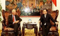 Deputi PM Vietnam, Hoang Trung Hai menerima Sekretaris Negara urusan Perdagangan Swedia