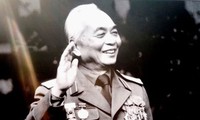 Dunia internasional terus memuji Jenderal Vo Nguyen Giap