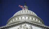 Senat AS mengesahkan anggaran keuangan tahun fiskal 2014 dan tahun 2015.