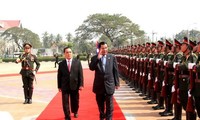 PM Kamboja, Hun Sen melakukan kunjungan resmi di Laos