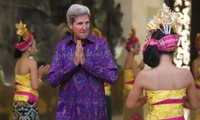 Menlu AS, John Kerry memulai perlawatan ke Asia